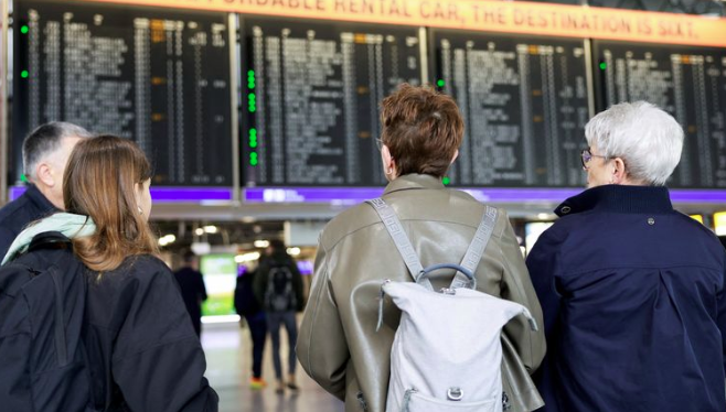 Hàng trăm chuyến bay bị hủy ở Đức do đình công